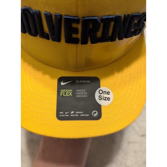 Nike Classic99 Swoosh Flex One Size Michigan Wolverines Fitted Hat - Picture 3 of 10